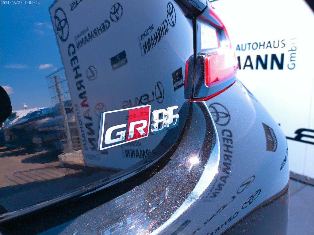 Toyota GR86