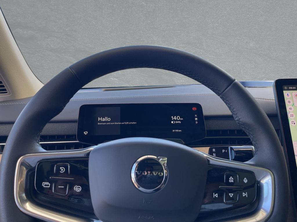 Volvo EX90