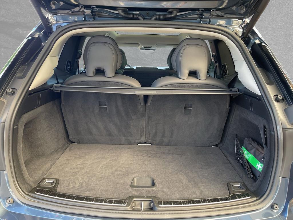 Volvo EX90