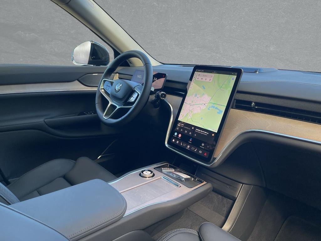 Volvo EX90