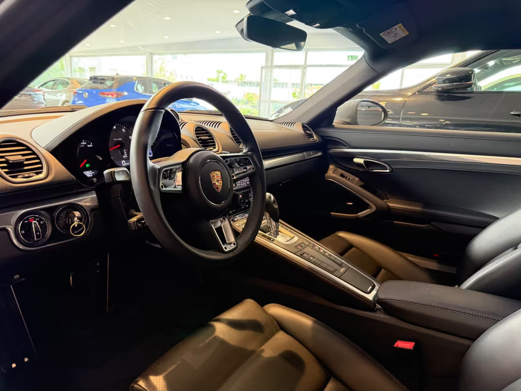 Porsche Cayman S