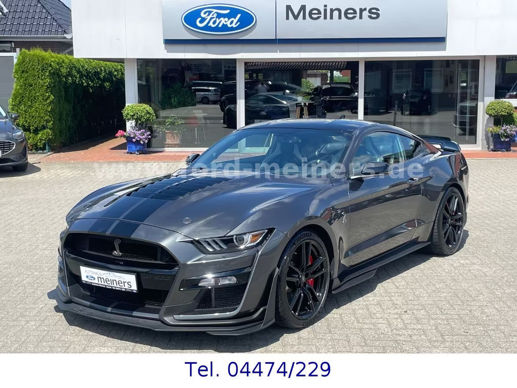 Ford Mustang GT 5.0 V8 Shelby