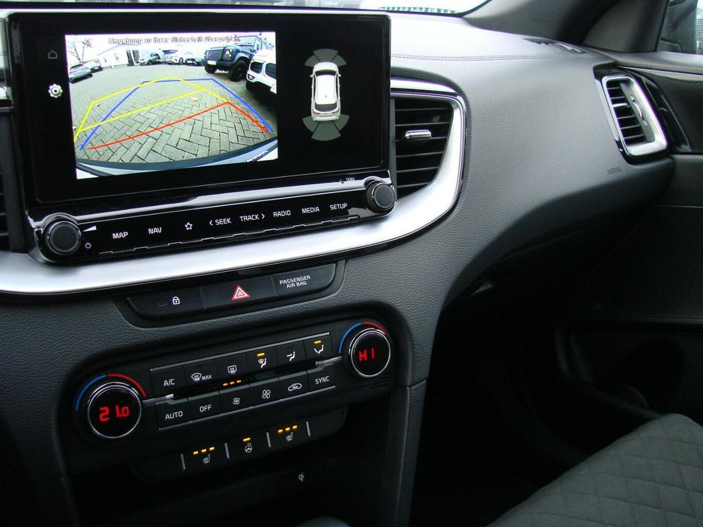 Kia ProCeed