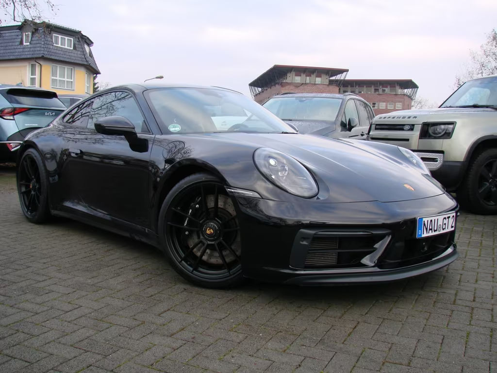 Porsche 911 GTS 992 Carrera