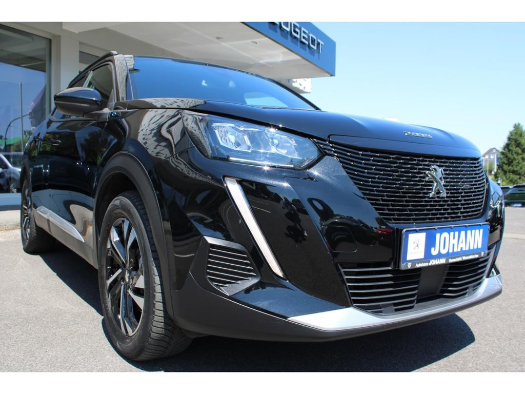 Peugeot e-2008