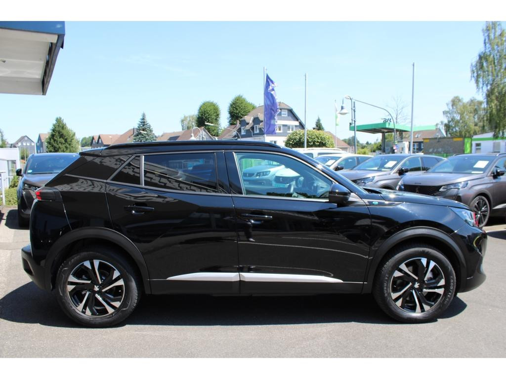 Peugeot e-2008
