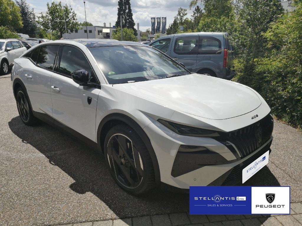 Peugeot 408