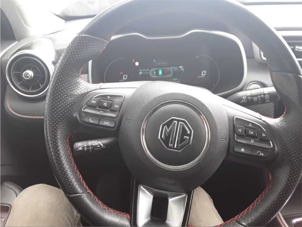 MG ZS