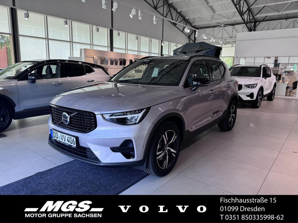 Volvo XC40 Plus Dark