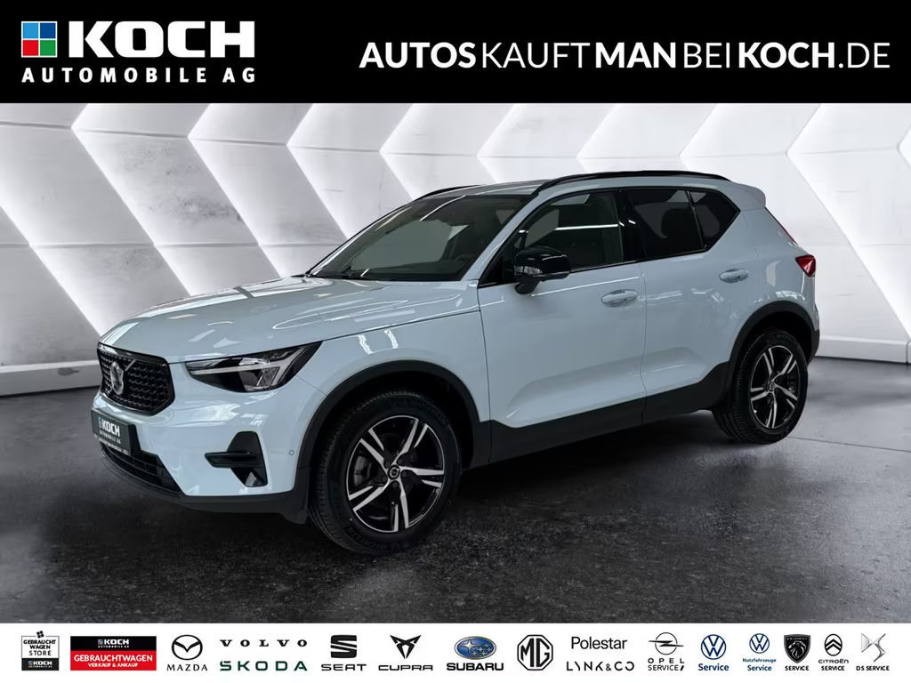 Volvo XC40 Plus Dark