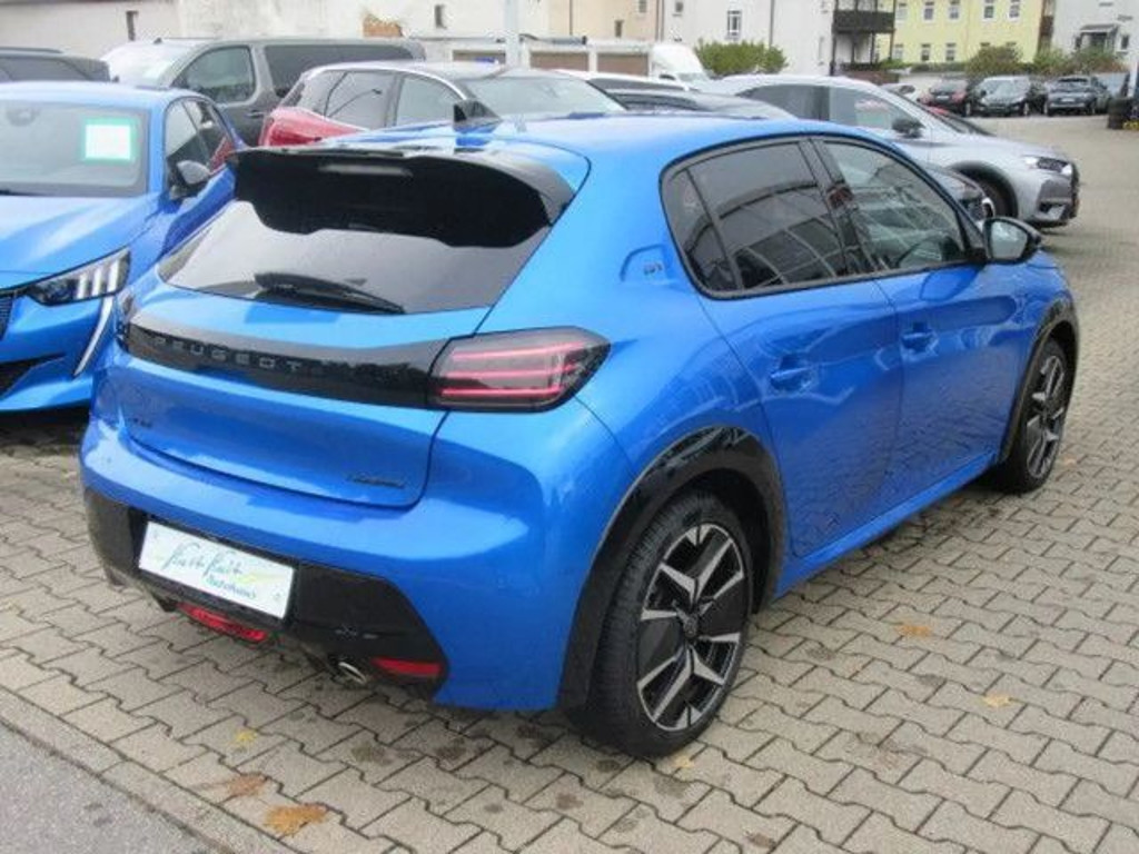 Peugeot e-208