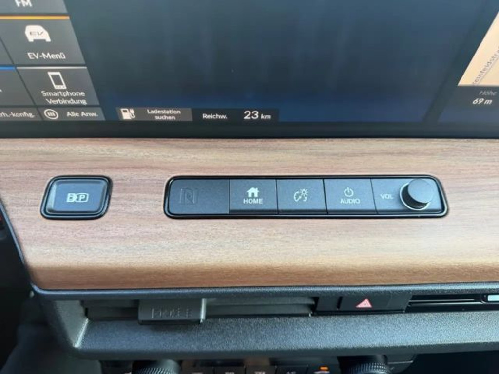 Honda e