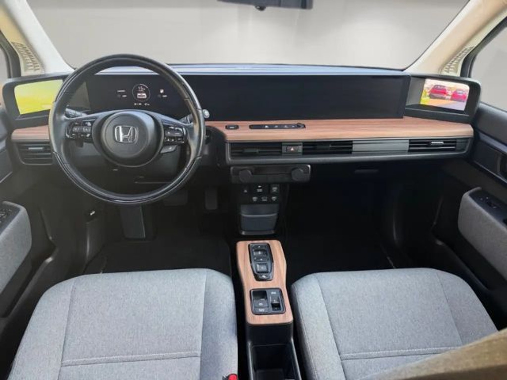 Honda e