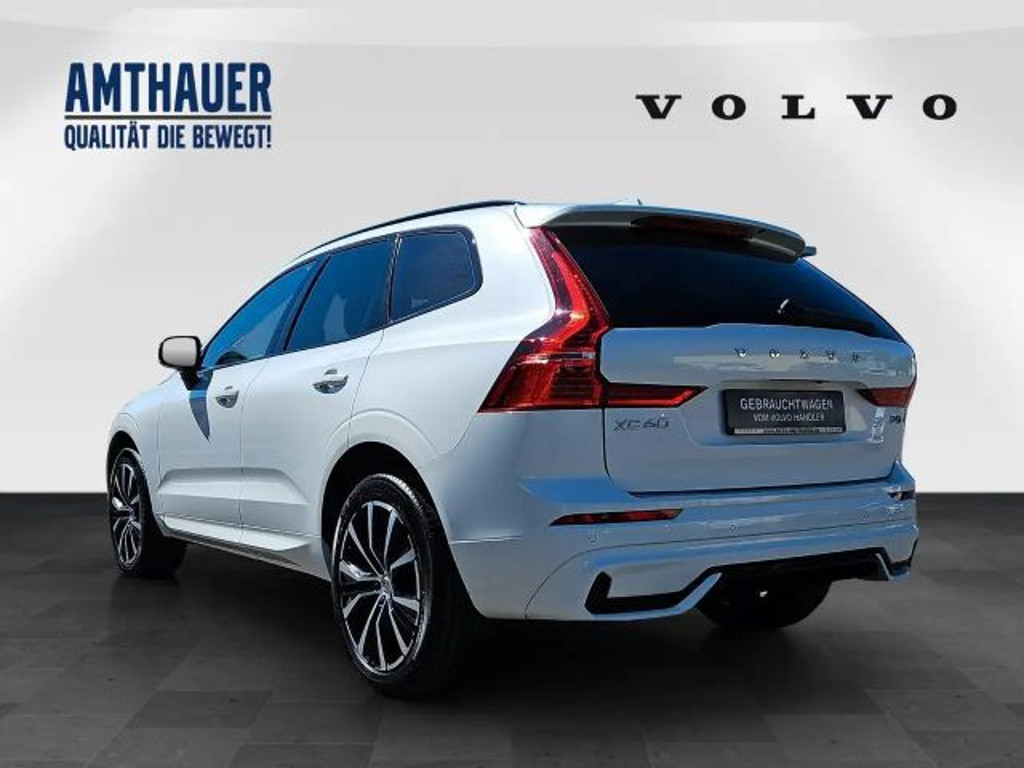 Volvo XC60 AWD Ultimate Dark