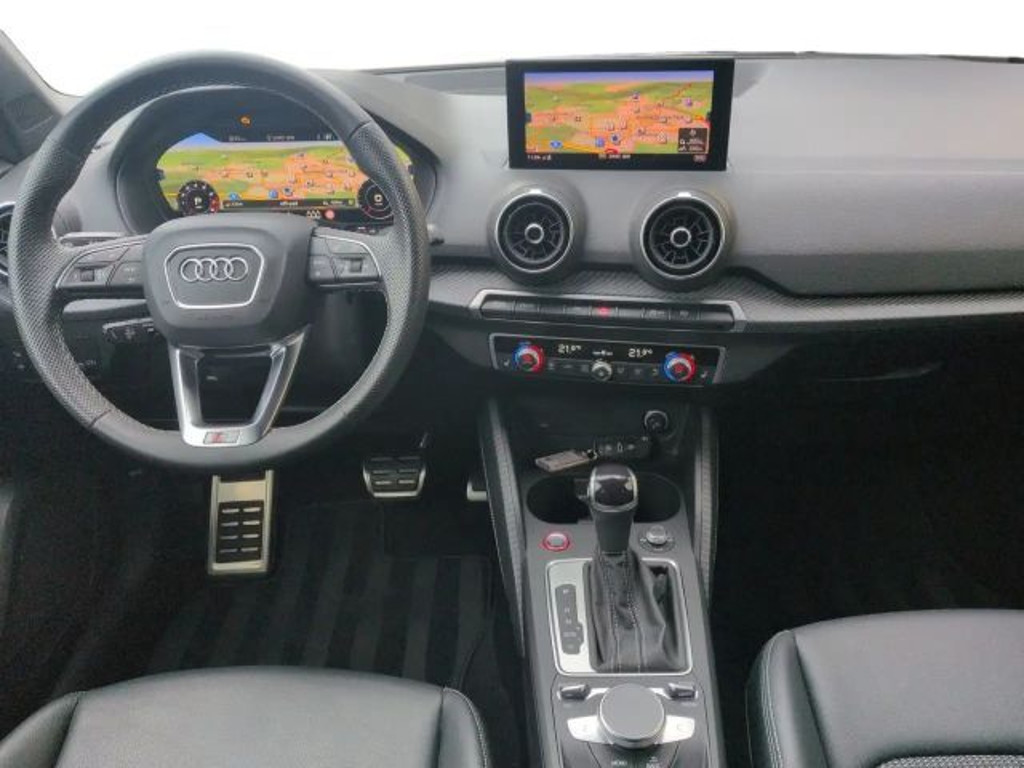 Audi SQ2