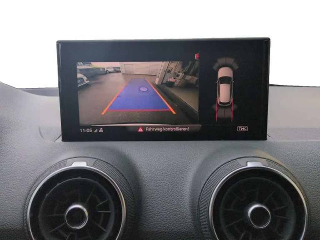 Audi SQ2