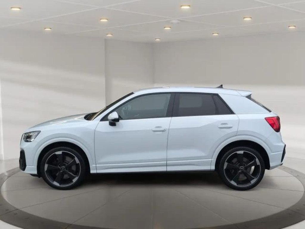Audi SQ2