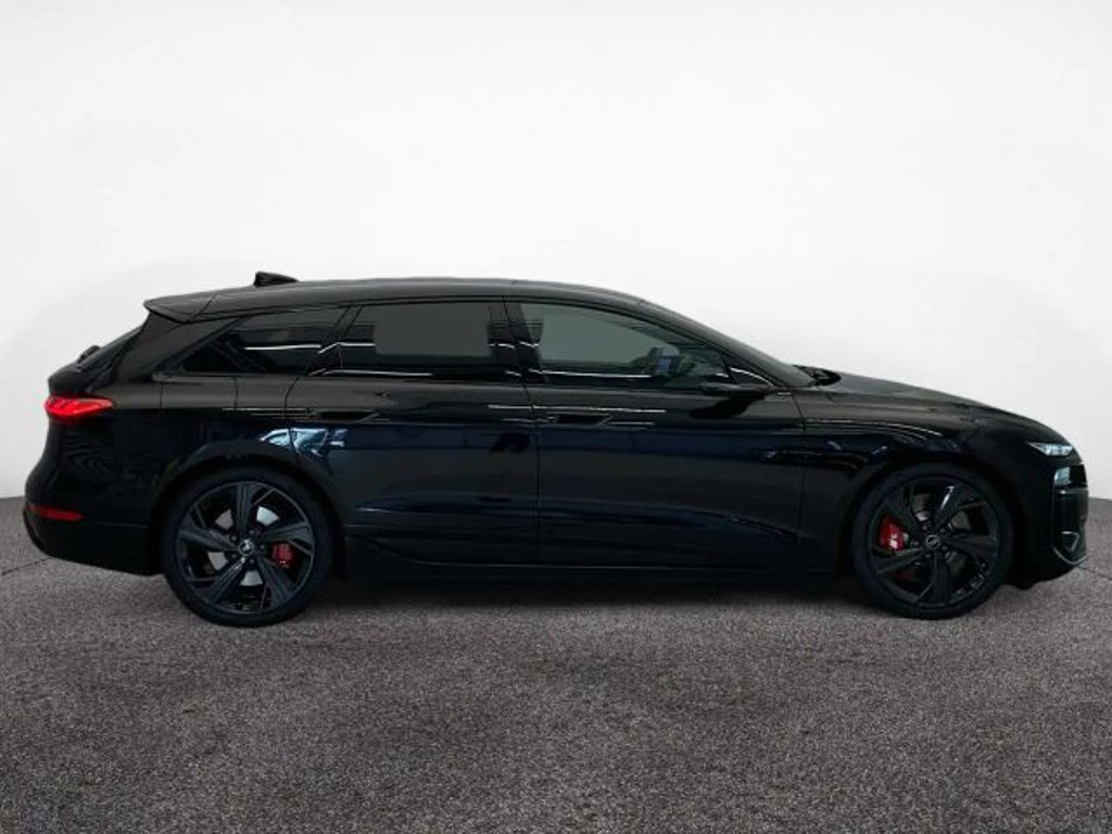 Audi S6 e-tron