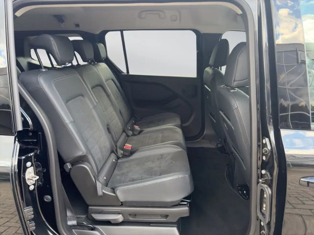 Mercedes-Benz T 180