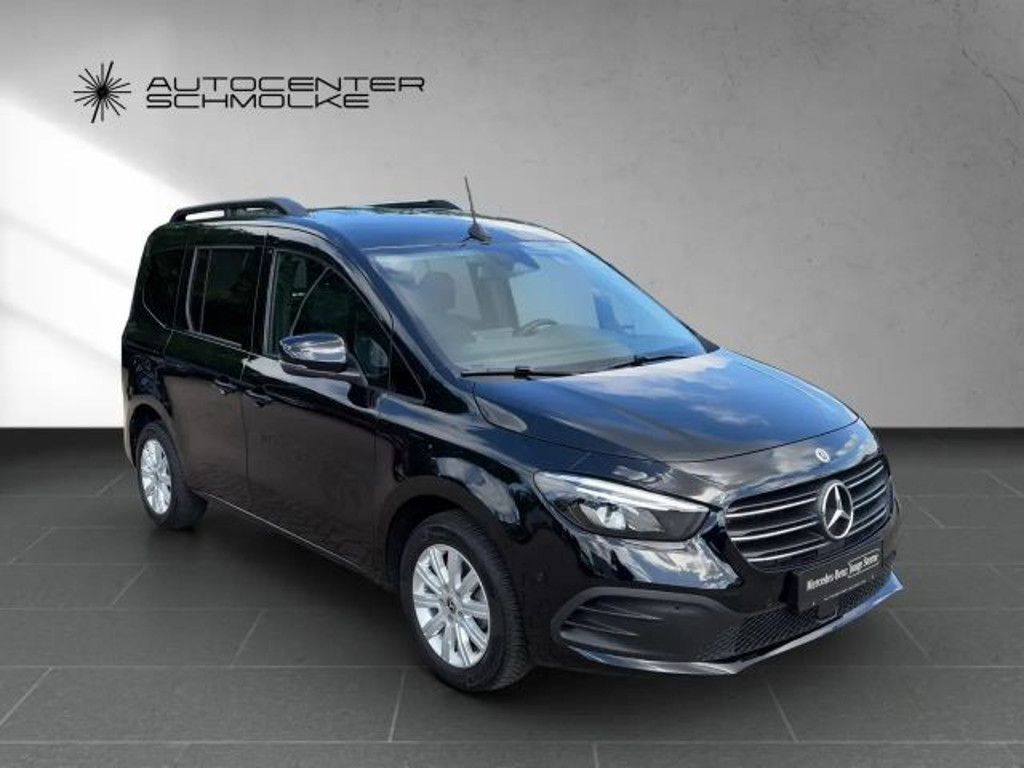 Mercedes-Benz T 180