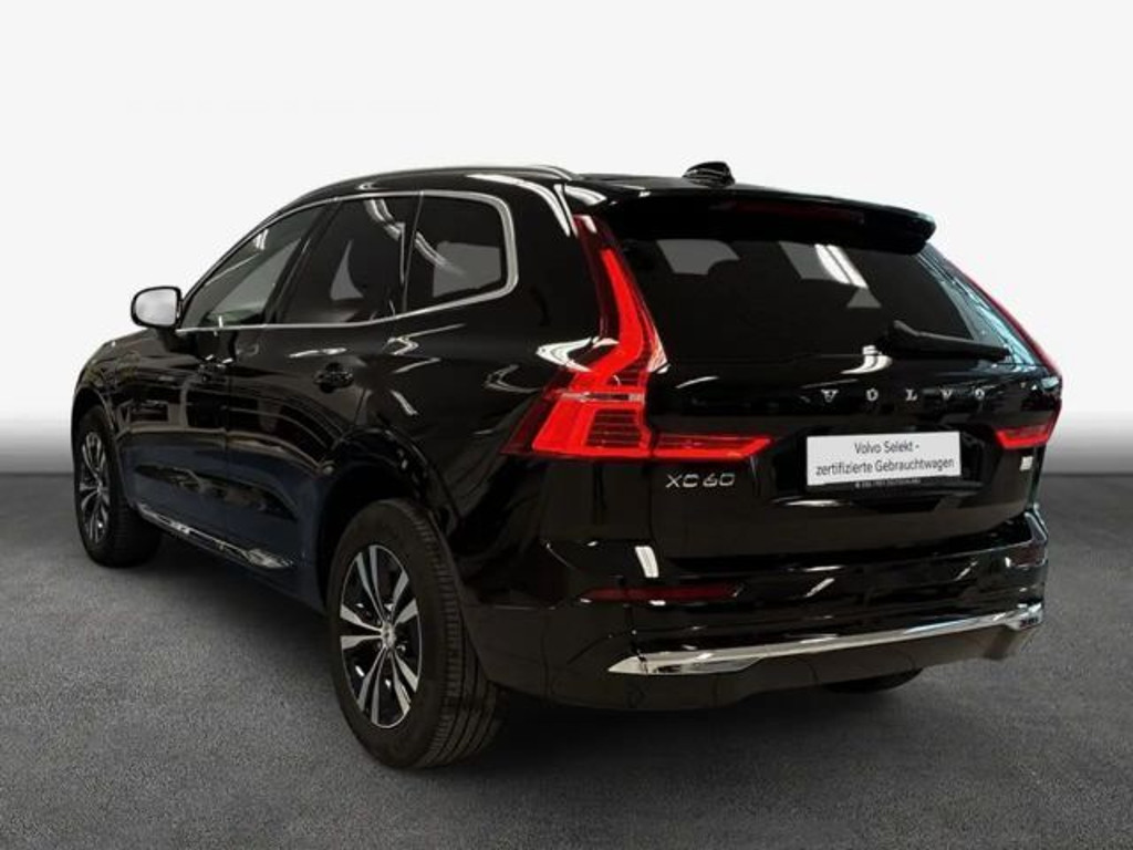 Volvo XC60 AWD T6 Recharge Core