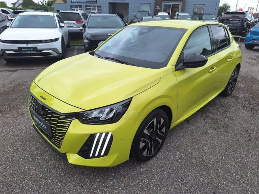 Peugeot e-208