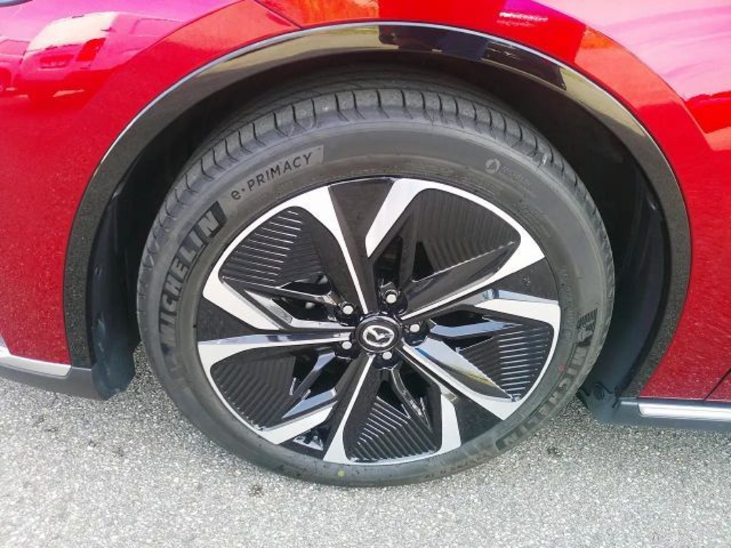 Mazda 6e