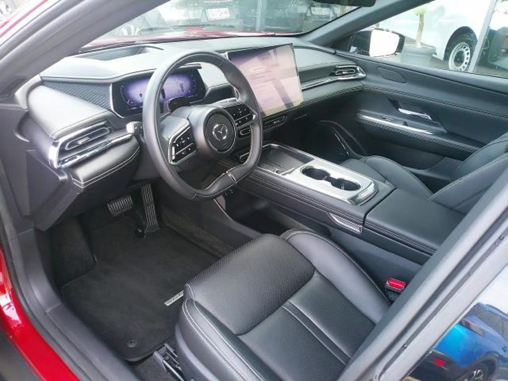 Mazda 6e