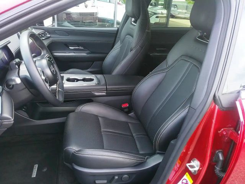 Mazda 6e