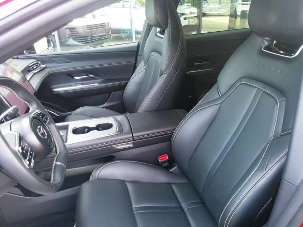Mazda 6e