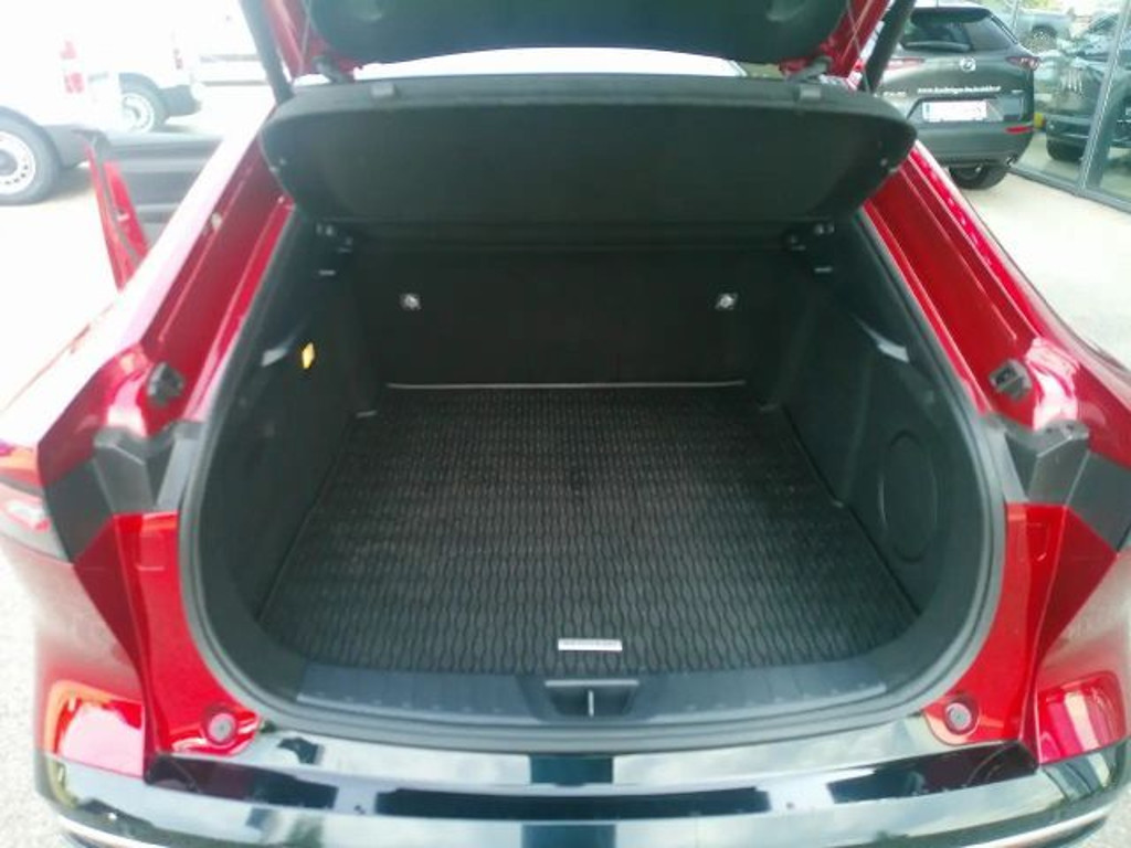 Mazda 6e