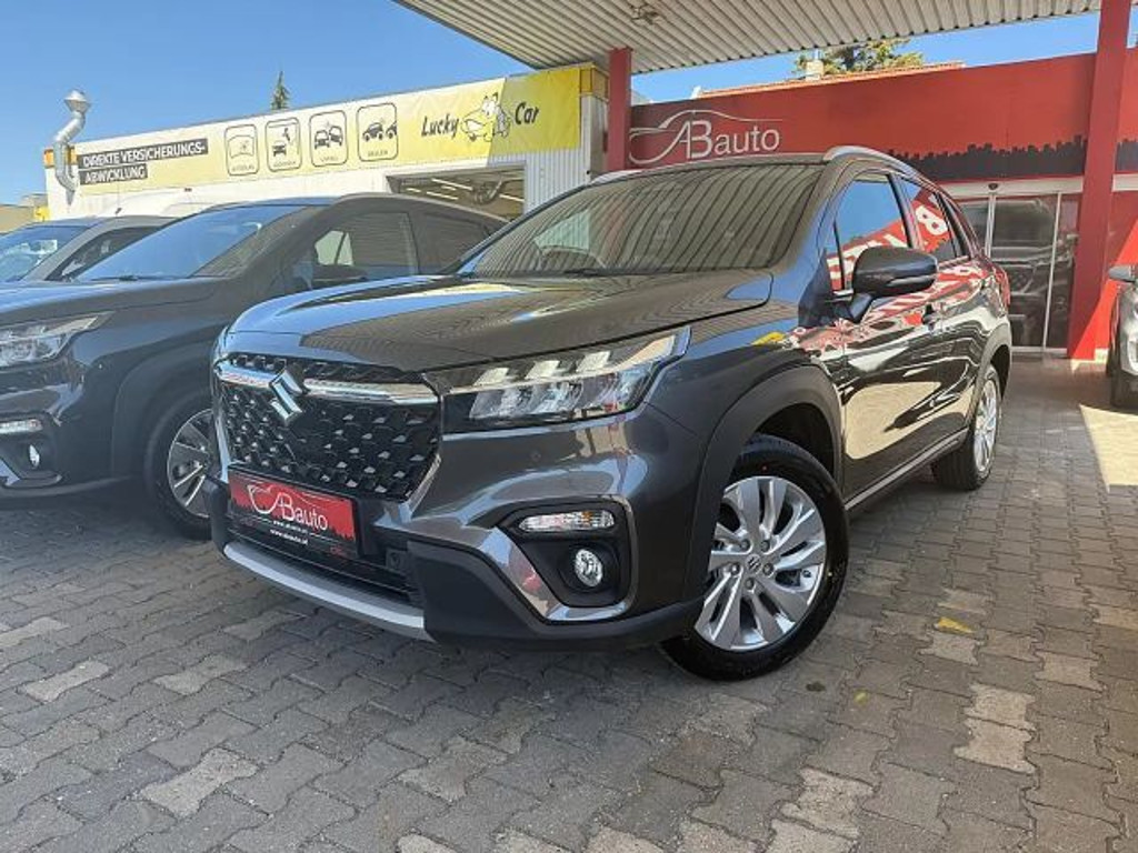 Suzuki S-Cross