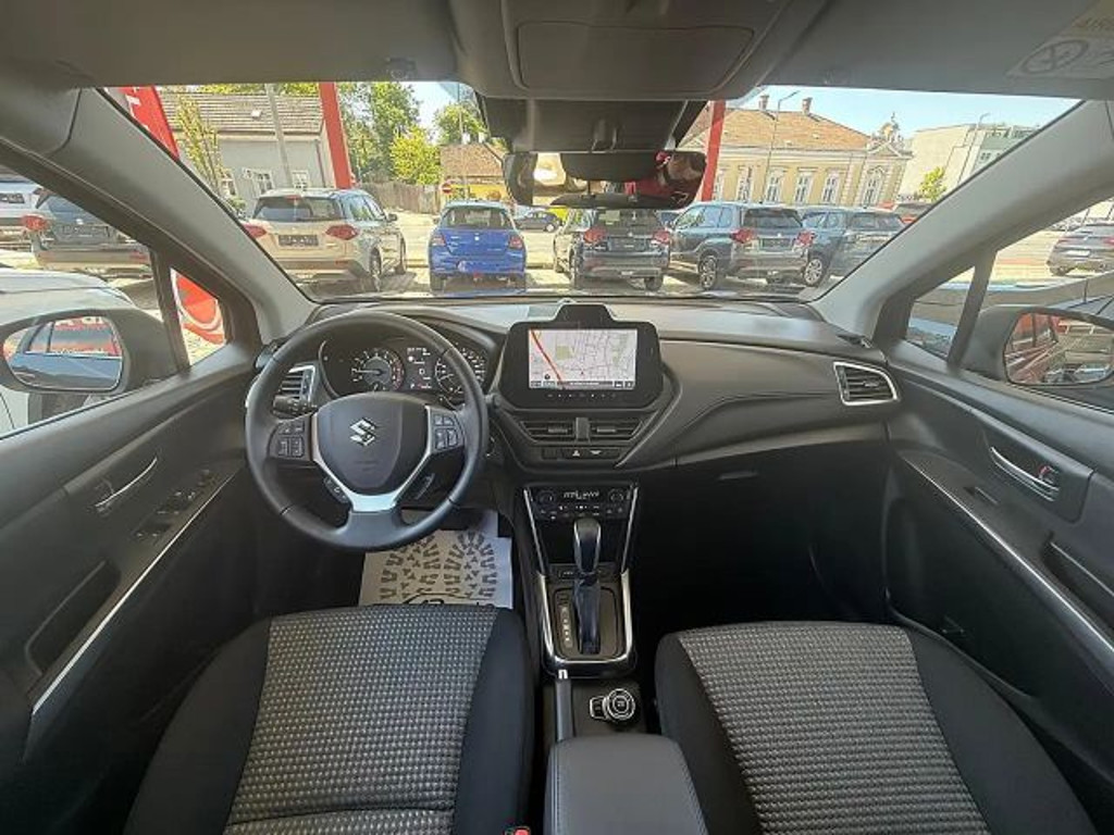 Suzuki S-Cross