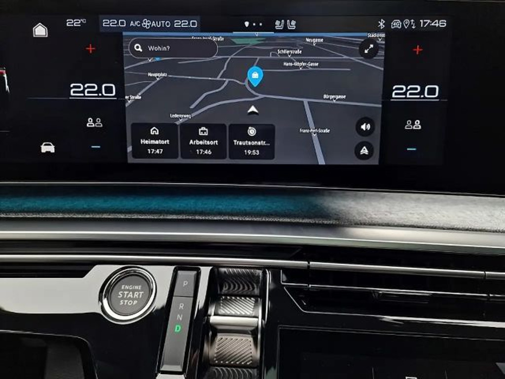 Peugeot E-5008