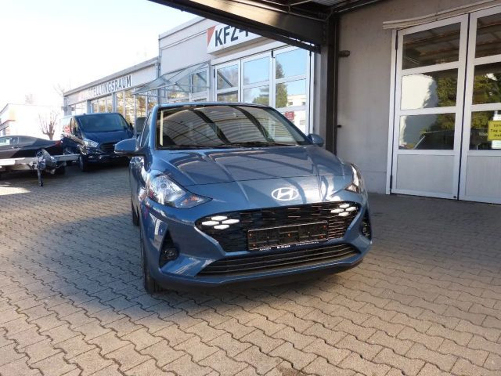 Hyundai i10 AUTOMATIK NAVI KAMERA SHZ LHZ ALU