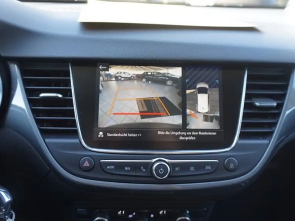 Opel Crossland X