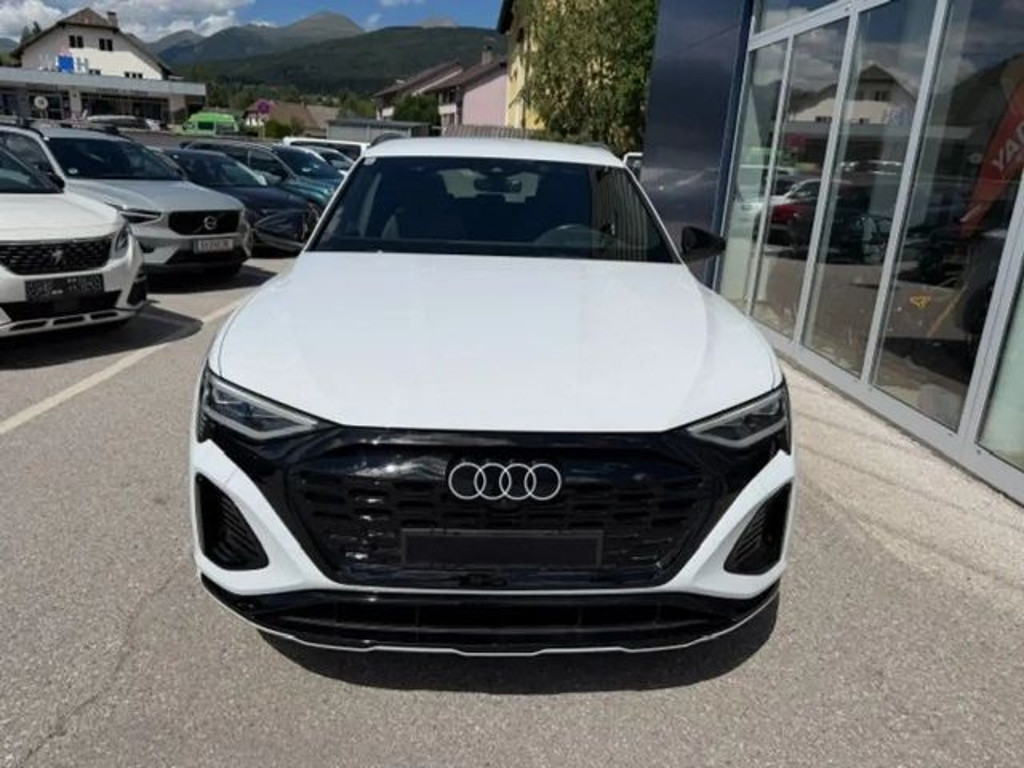 Audi Q8 e-tron