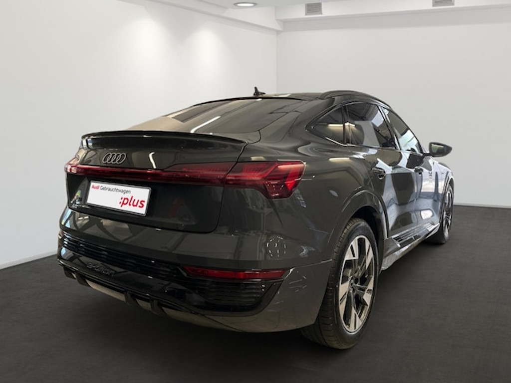 Audi Q8 e-tron