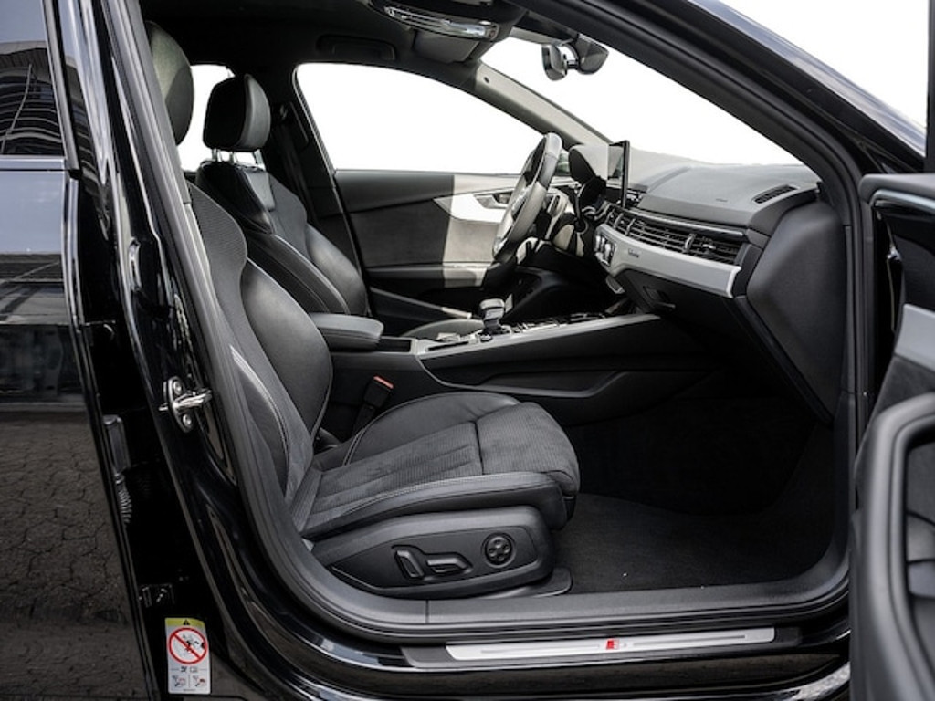 Audi S4