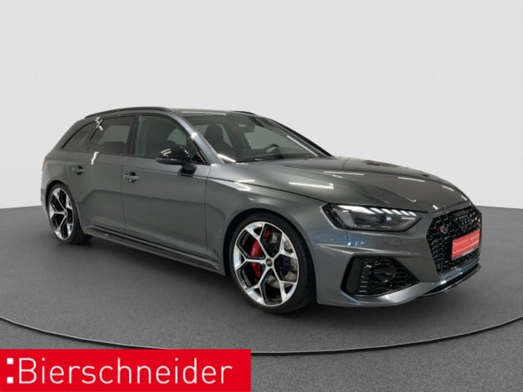 Audi RS4