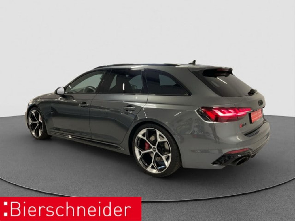 Audi RS4