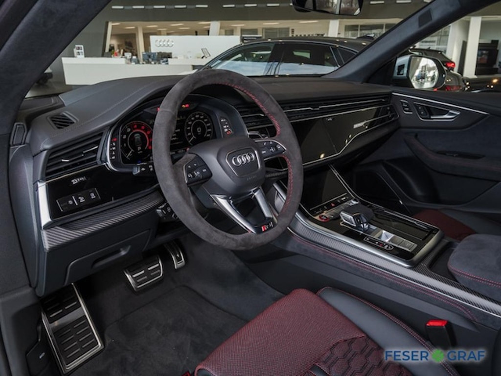 Audi RS Q8