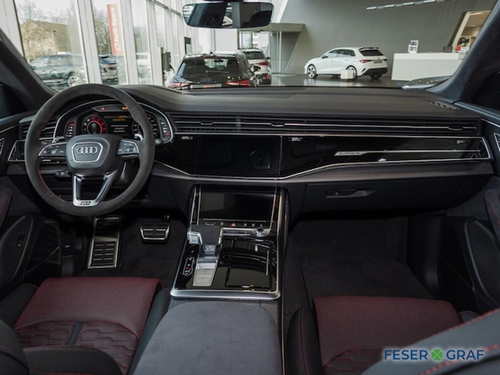 Audi RS Q8