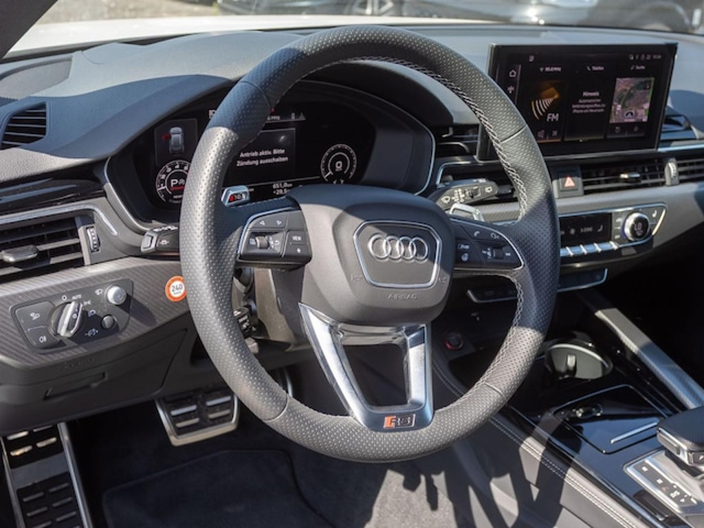 Audi RS4