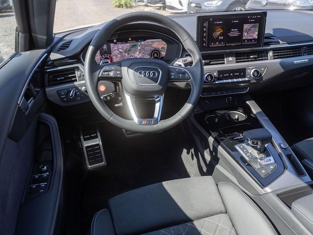Audi RS4