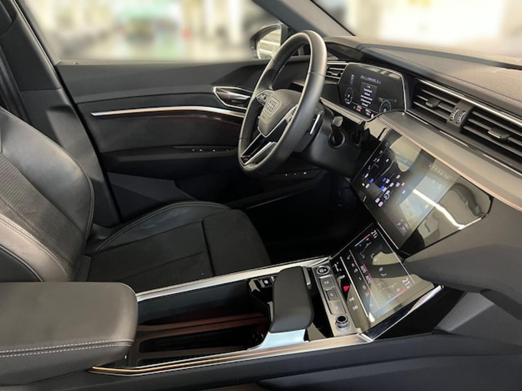 Audi Q8 e-tron