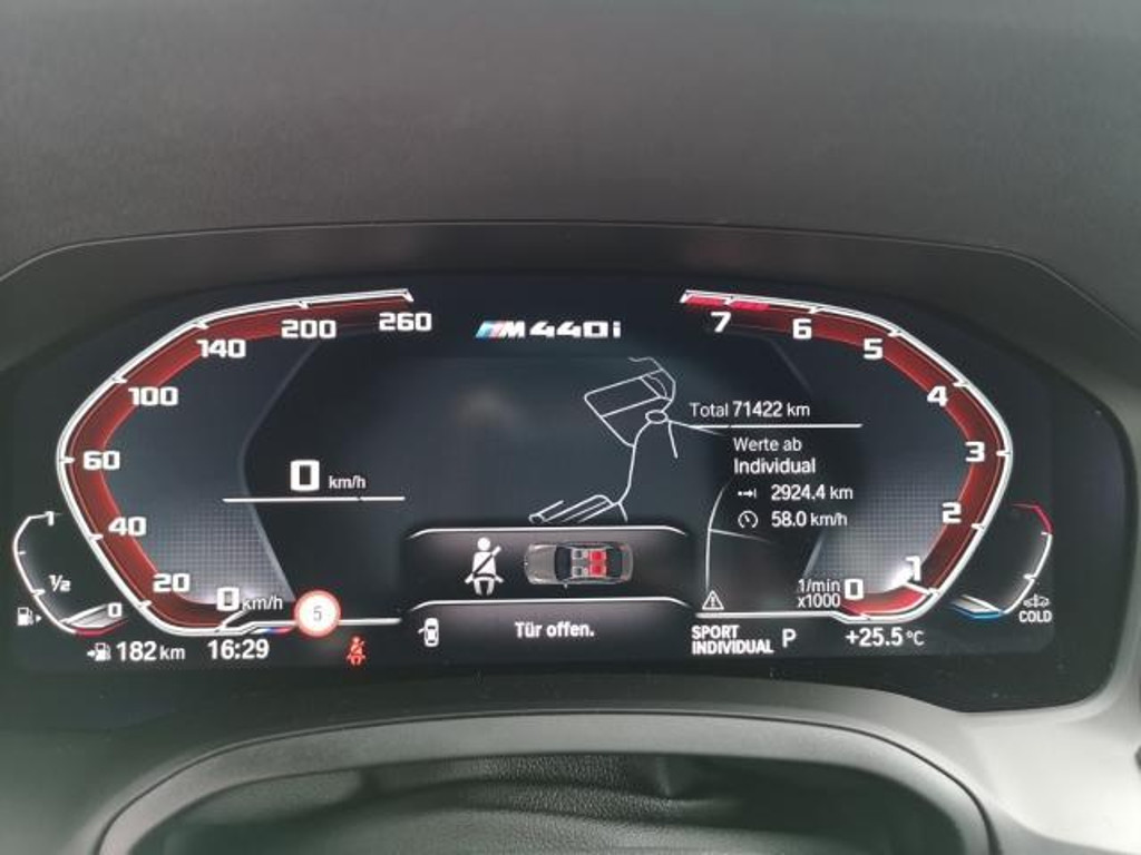 BMW M440
