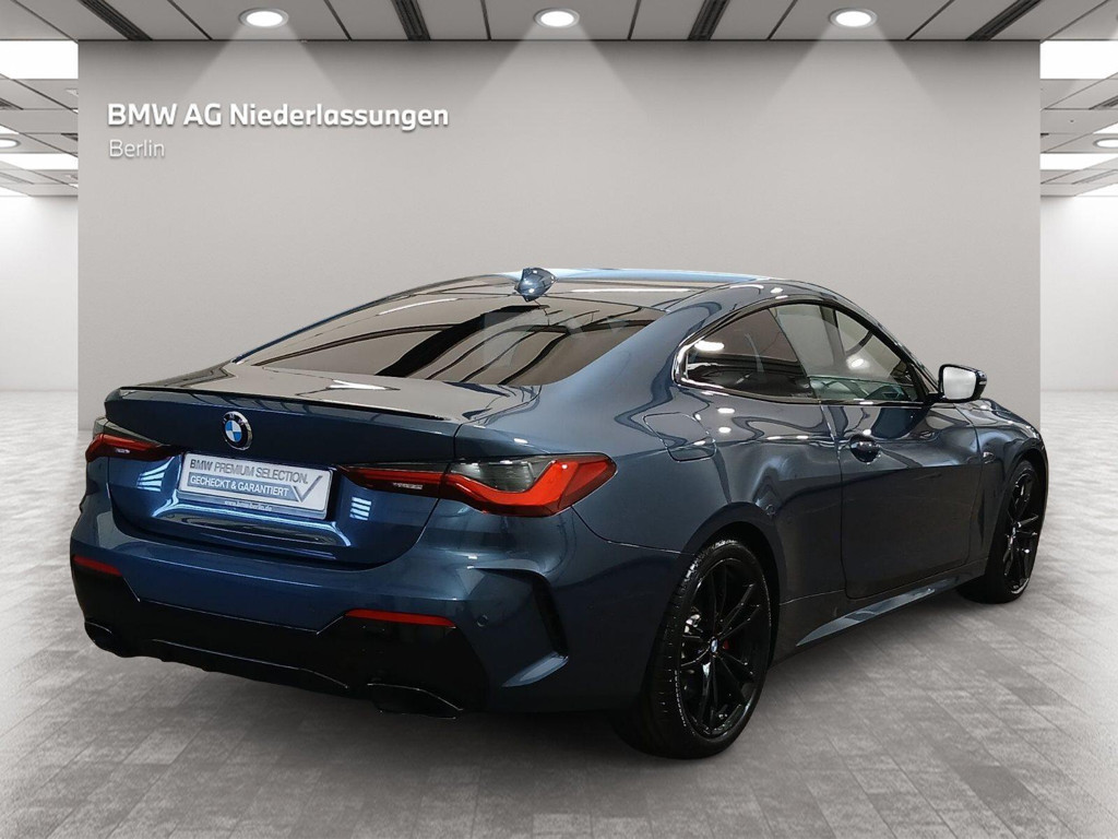 BMW M440