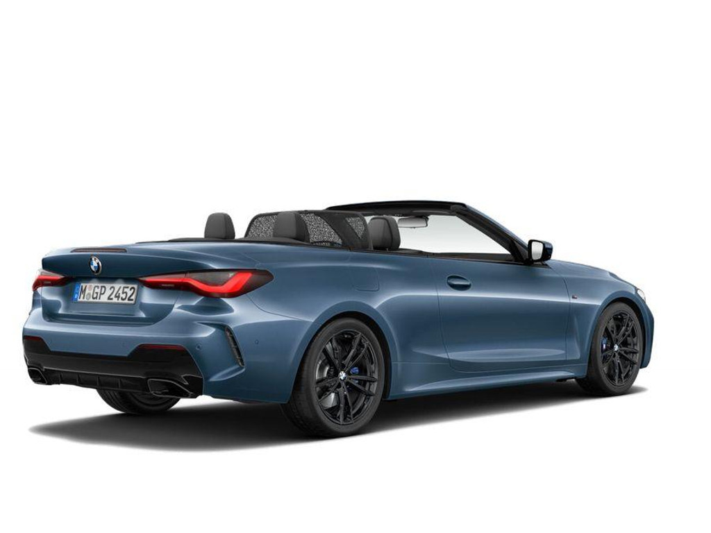 BMW M440