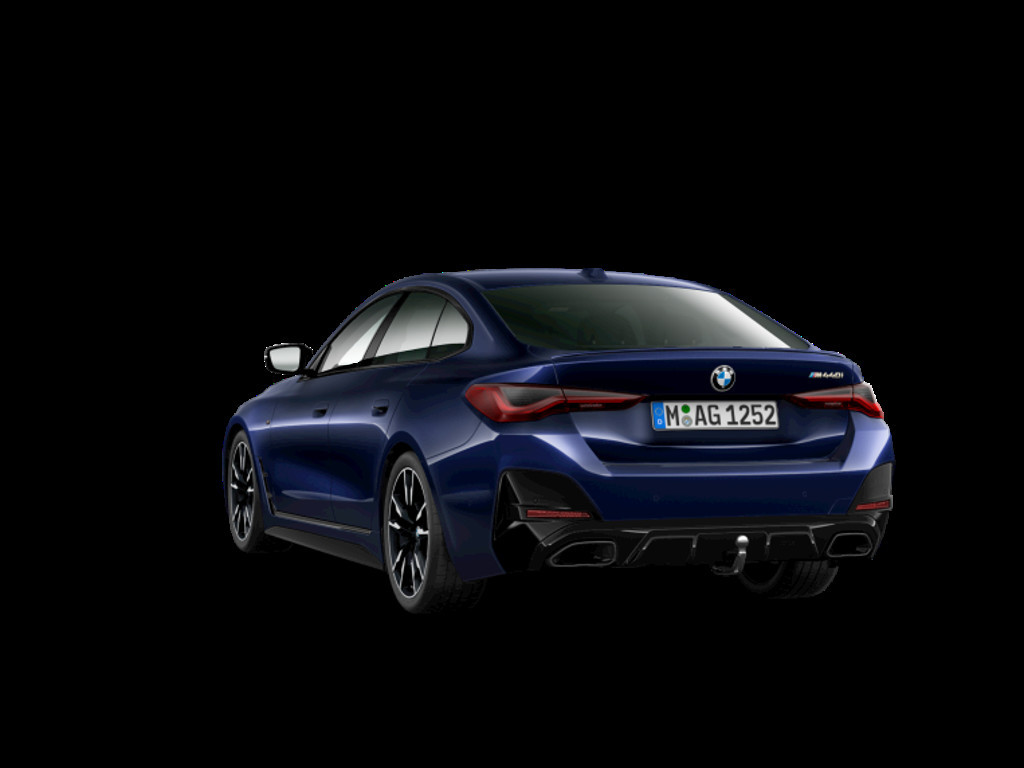 BMW M440